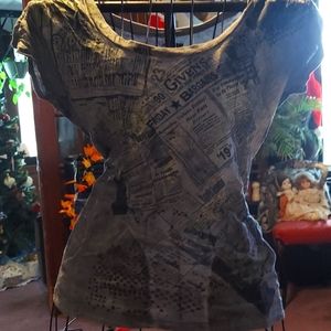 Short sleeve tee with pockets